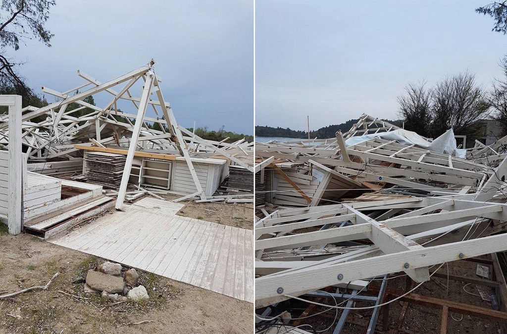  Koursaros beach bar Xenia 